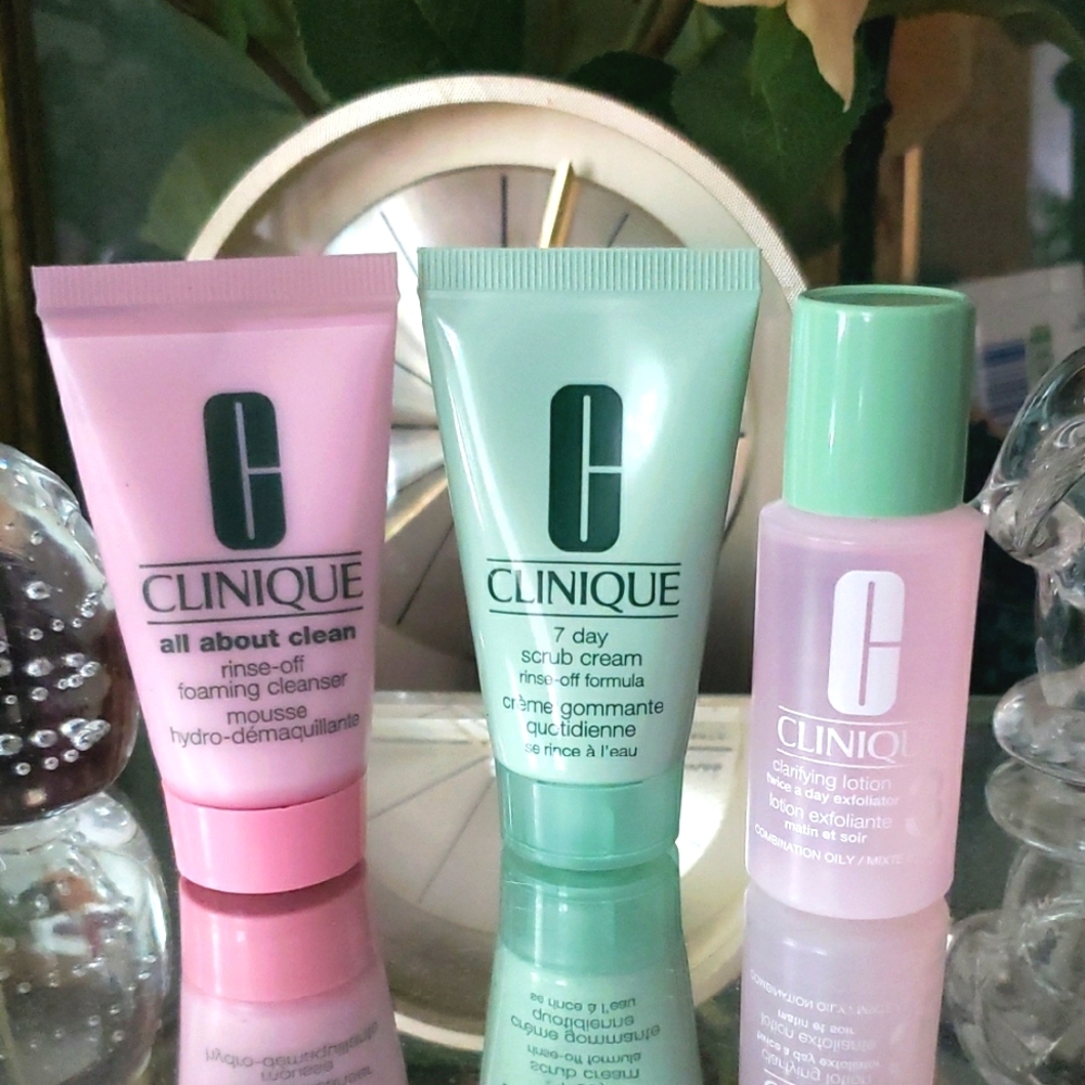 Clinique 3 Piece Set